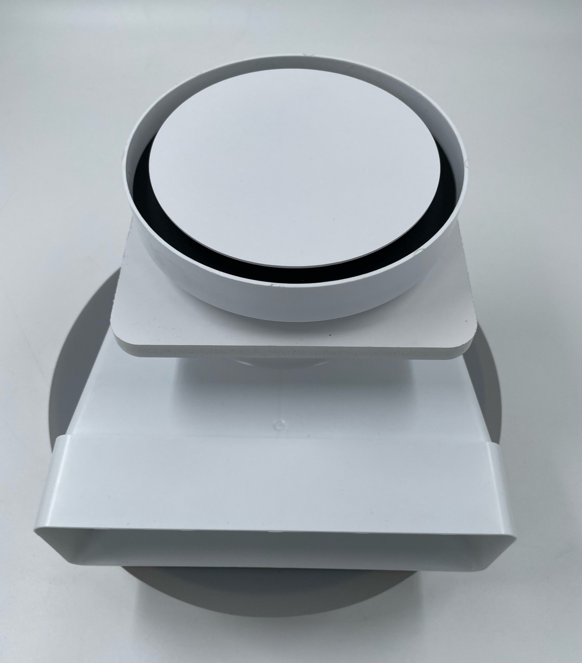 Теневой диффузор для натяжного потолка FoZa FoZa d150мм с вентилятором на шарикоподшипнике d100мм с выходом на трубу 60х204мм